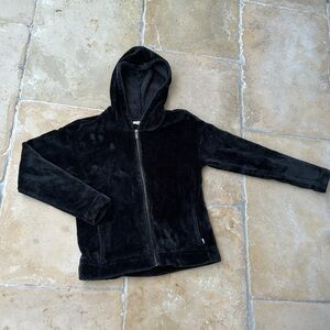 The snuggly UGG hooded fleece that you will live in, so soft and so fluffy